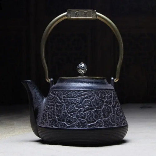 Antique Japanese Cast Iron Teapot 1.3L