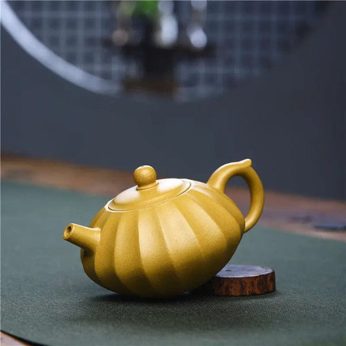 Authentic Chinese Yixing Yellow Clay Teapot 230 ml