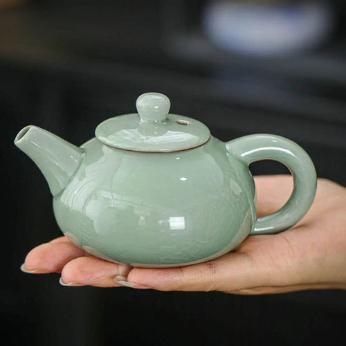 Chinese Ceramic Tea Set with Carrying Case – Green Tea Set with 8 Cups