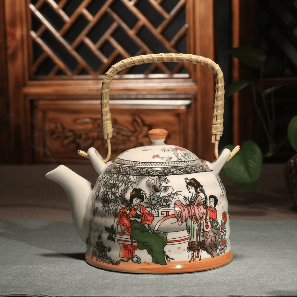Chinese Porcelain Teapot Collection 900ML