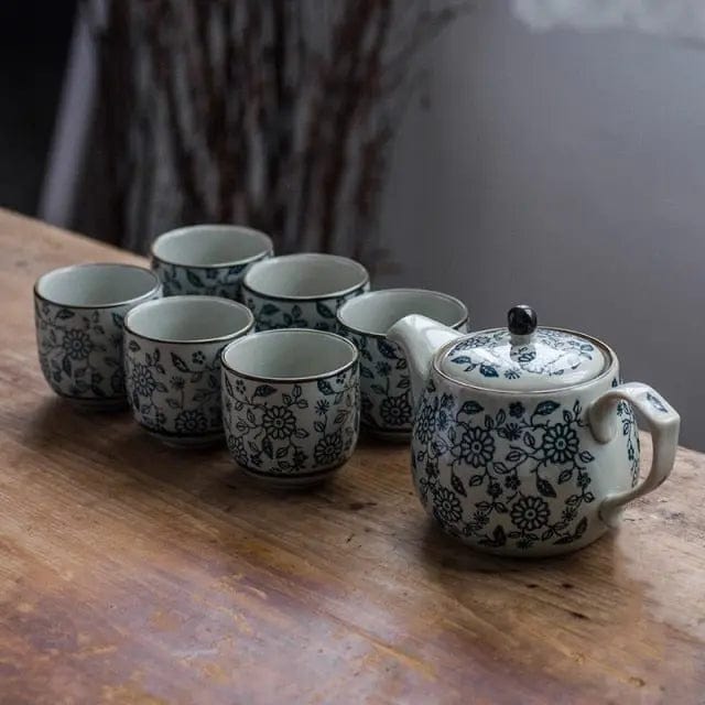 Chinese Porcelain Teaset Large Flowers 480 ml