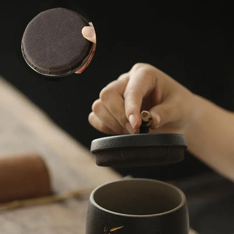 Japanese Black Ceramic Tea Canister 270 ml