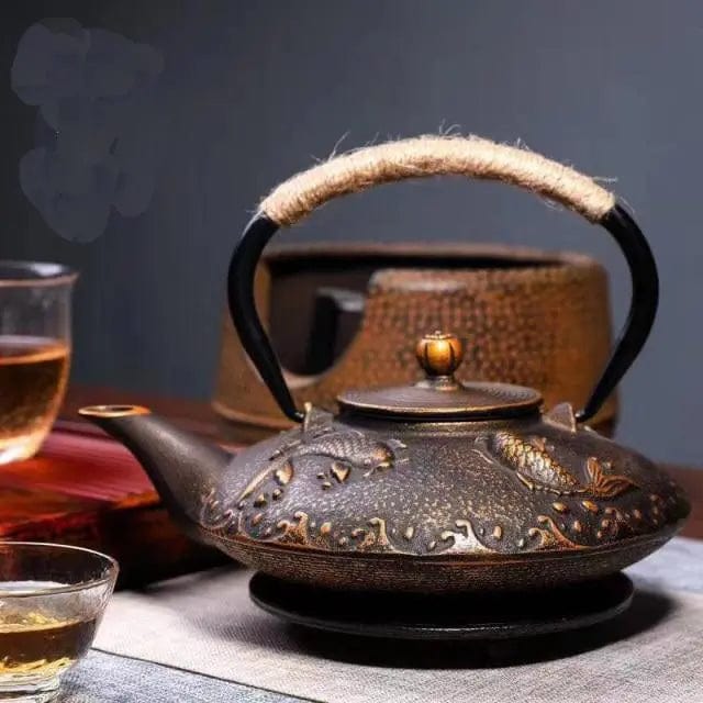 Japanese Cast Iron Teapot Golden Fish 800ML