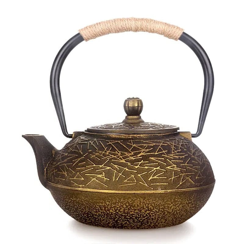 Japanese Cast Iron Teapot with Line Patterns 900 ml