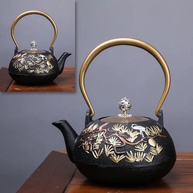 Japanese Cast Iron Teapot with Pine Needle Pattern 1.2L
