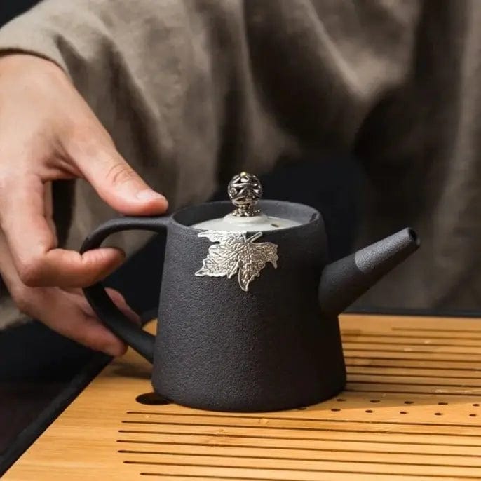 Japanese Ceramic Teapot with Design 200 ml
