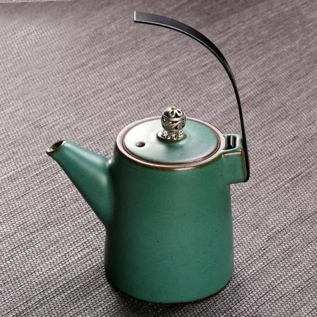 Japanese Ceramic Teapot with High Design 250 ml
