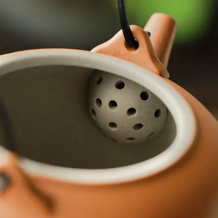 Japanese Ceramic Teapot with Mountain Motifs 350 ml