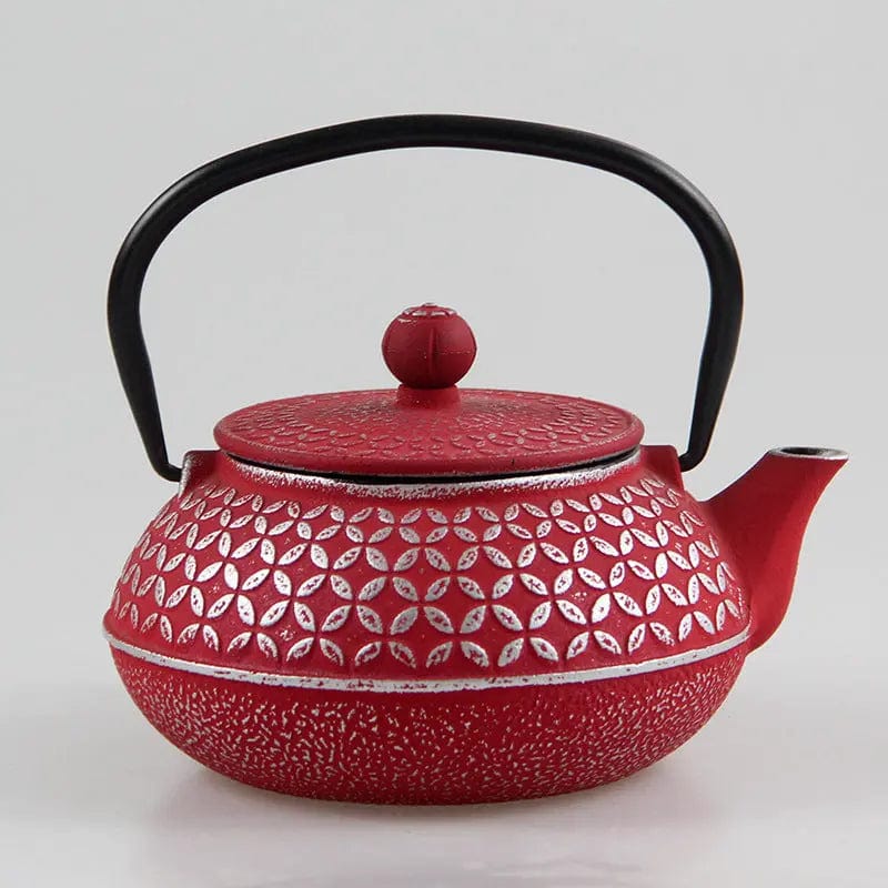 Japanese Red Cast Iron Teapot with Circle Pattern 600 ml
