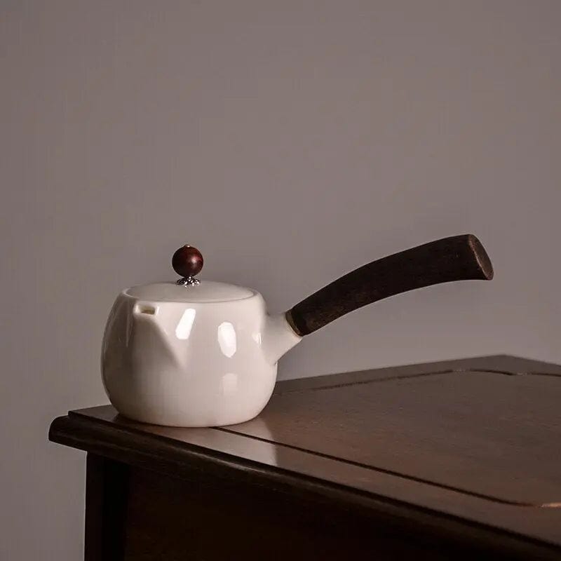 Kyusu White Ceramic Japanese Teapot 200ml