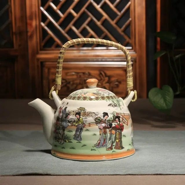 Traditional Chinese Porcelain Teapot 900ML